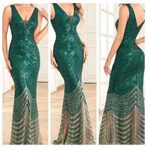 Green,  Chevron,  Sleeveless, Backless, V Neck, Sequined and Mesh Mermaid Gown